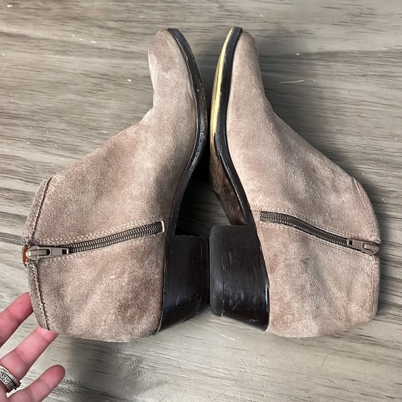 LUCKY BRAND  LEATHER BOOTIES 7 - Picture 2 of 16